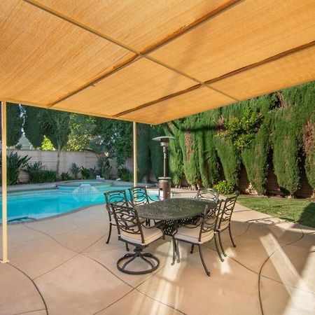 Large Home With Pool + Jacuzzi Los Angeles Eksteriør bilde